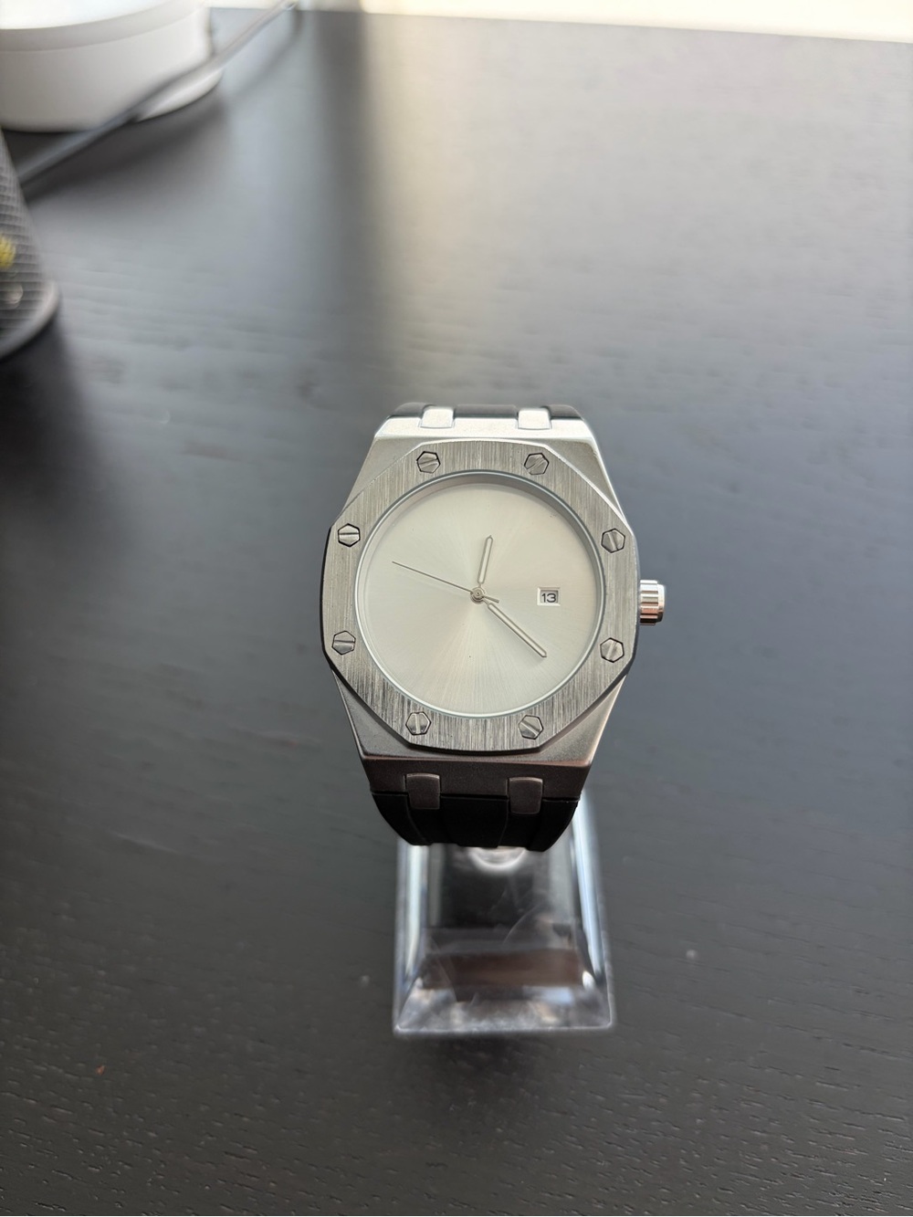 Minimalist White Dial Royal Oak Style Watch with Rubber strap